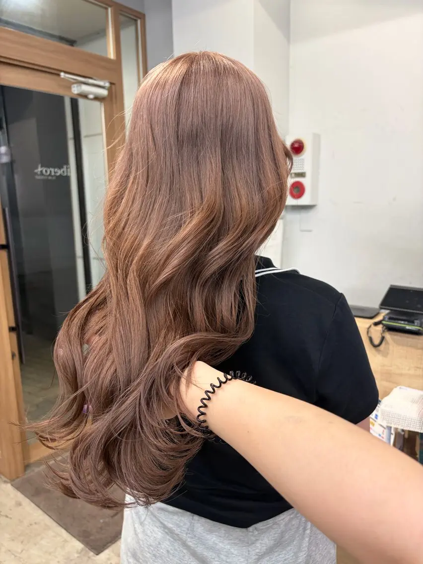 セミロング カラー カット ヘアカラー トリートメント 🐾Libero🐾 柏　KONOMIのヘアスタイル