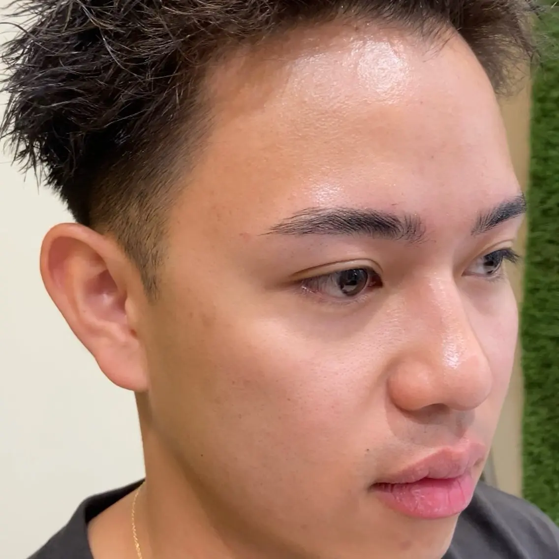 アイブロウ メンズアイブロウ メンズ専門美容師 小倉裕悟のヘアスタイル