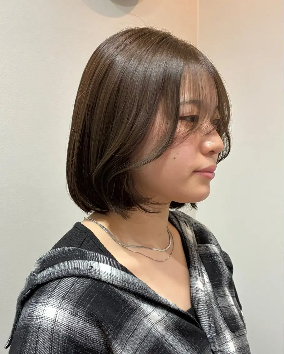 ミディアム ヘアカラー トリートメント 柴田真衣 /ナチュラル/半個室のヘアスタイル
