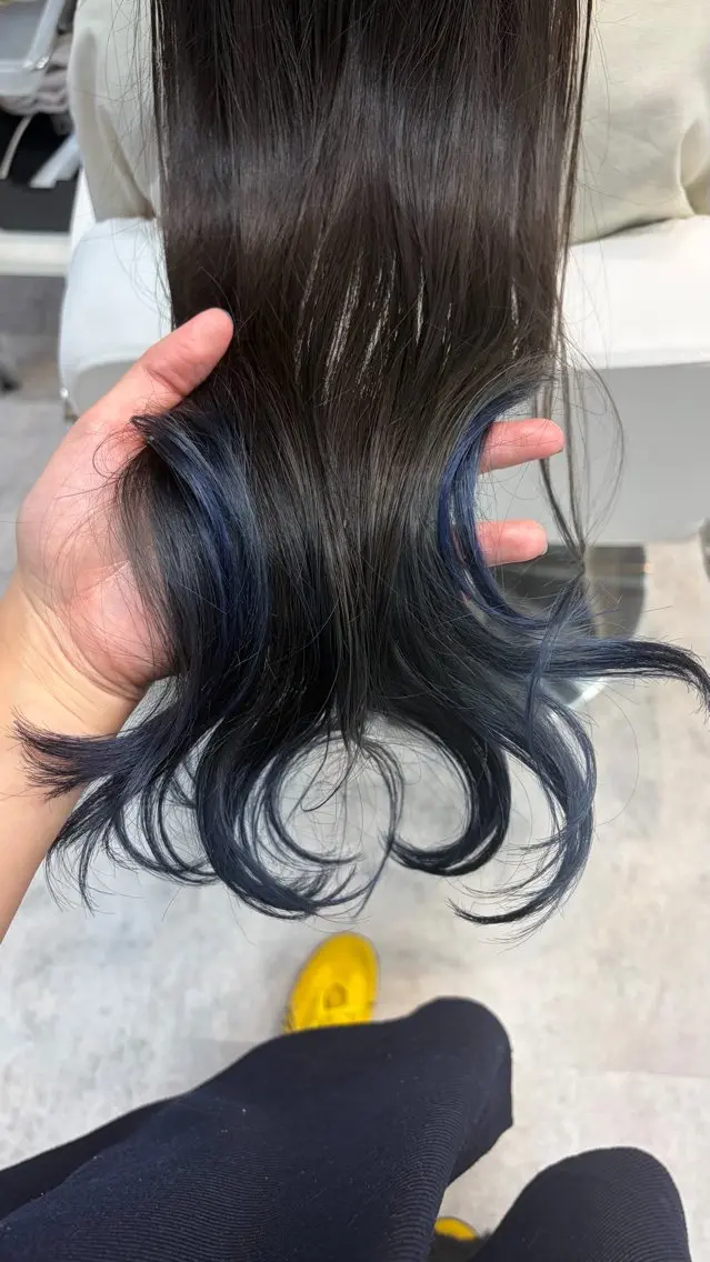 カラー bouquet 野口晴菜のヘアスタイル