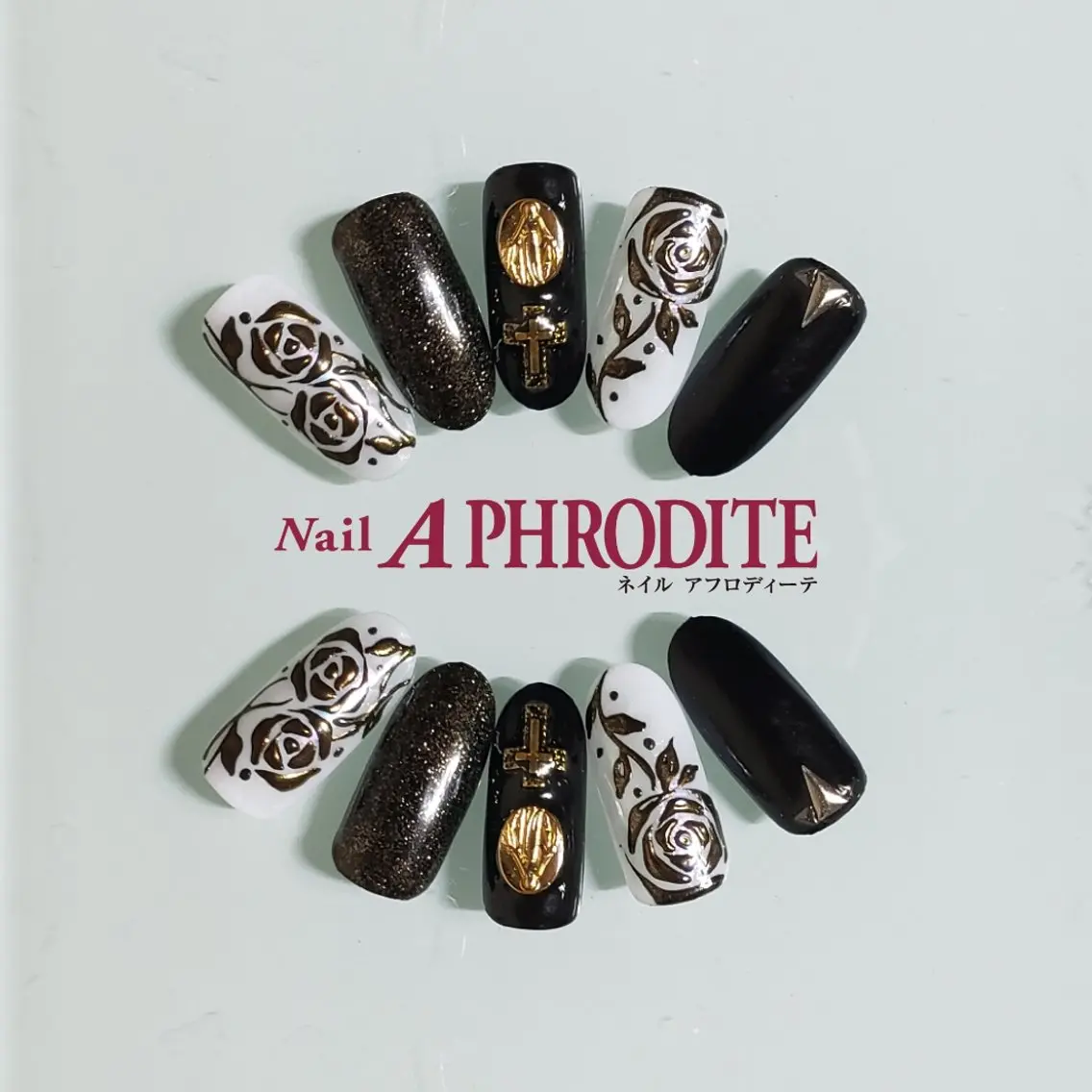 ネイル ジェルネイル ニュアンスネイル スカルプネイル ソフトジェル ネイルチップ ハンドネイル Nail Aphroditeのネイルデザイン