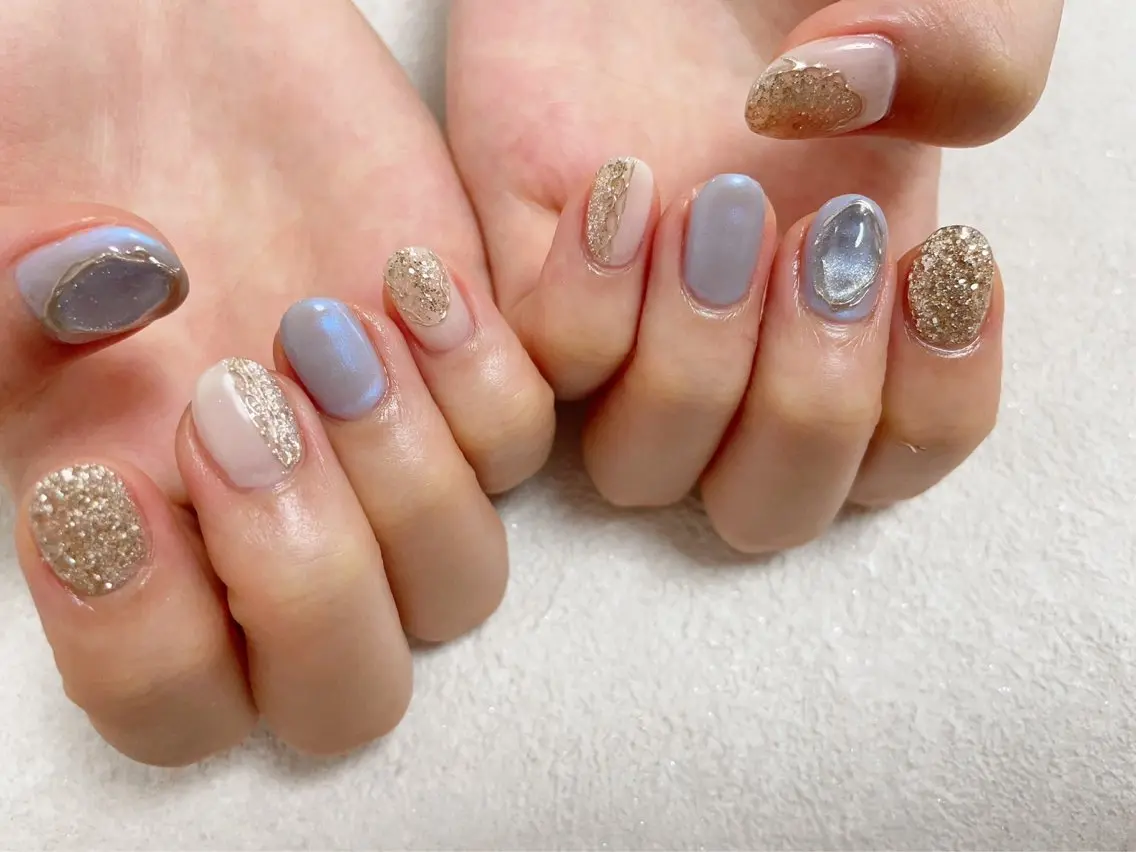 ネイル オーロラネイル フラワーネイル フットネイル フレンチネイル ジェルネイル mogunail &blowのネイルデザイン
