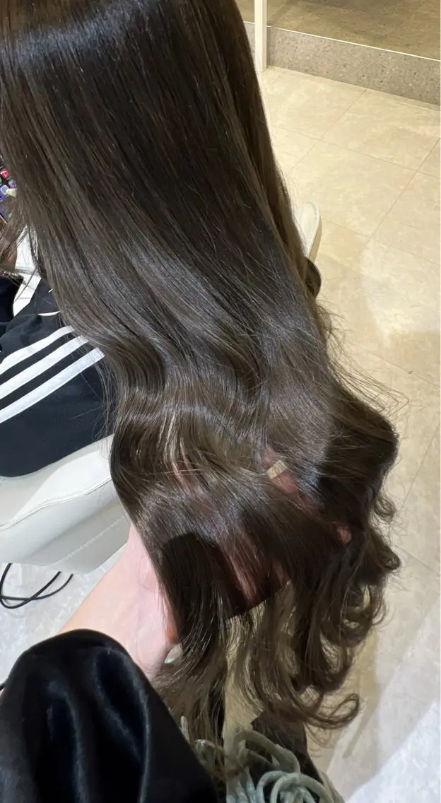 ロング 橋本 天愛のヘアスタイル