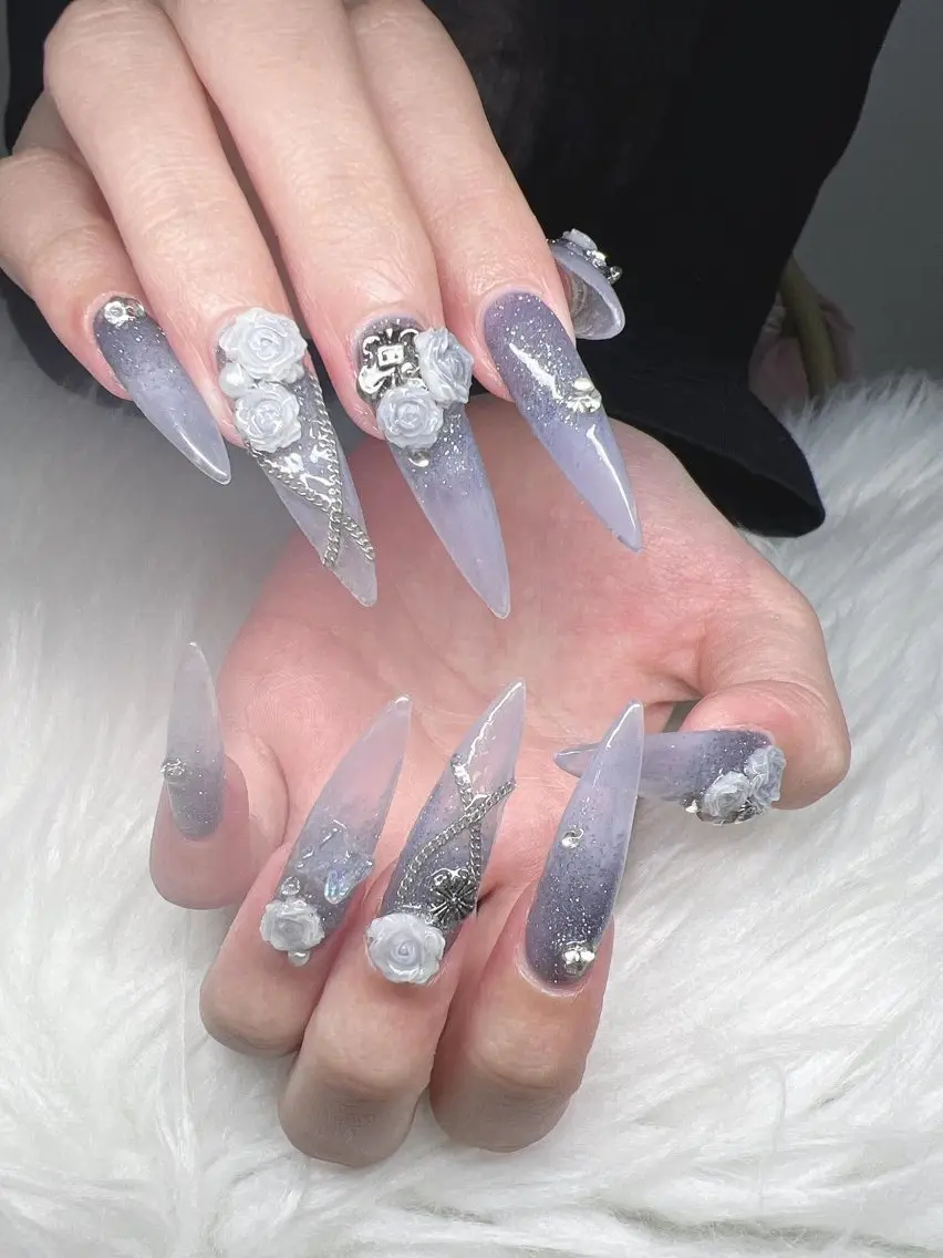 ネイル 長さ出し グラデーション 卒業式 キラキラネイル マグネットネイル ハンドネイル Lee Nailsのネイルデザイン
