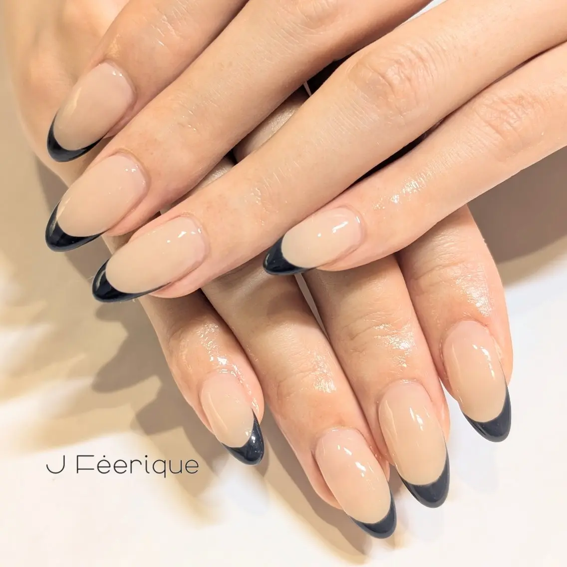 ネイル Eri 歴8年 / 南森町ネイル💅のネイルデザイン
