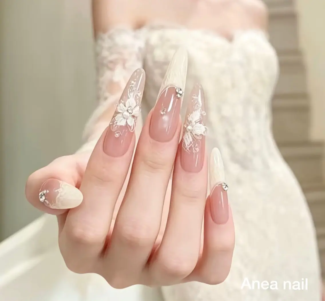 ネイル ブライダルネイル Anea Nailのネイルデザイン