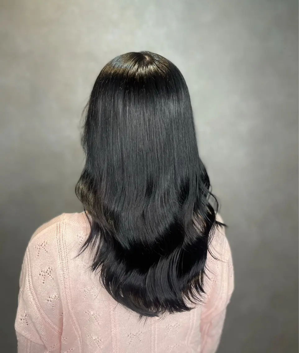 カラー 黒髪 ブルーカラー ブルーブラック 透明感カラー ヘアカラー ショート×透明感 仙台\RIKUのヘアスタイル
