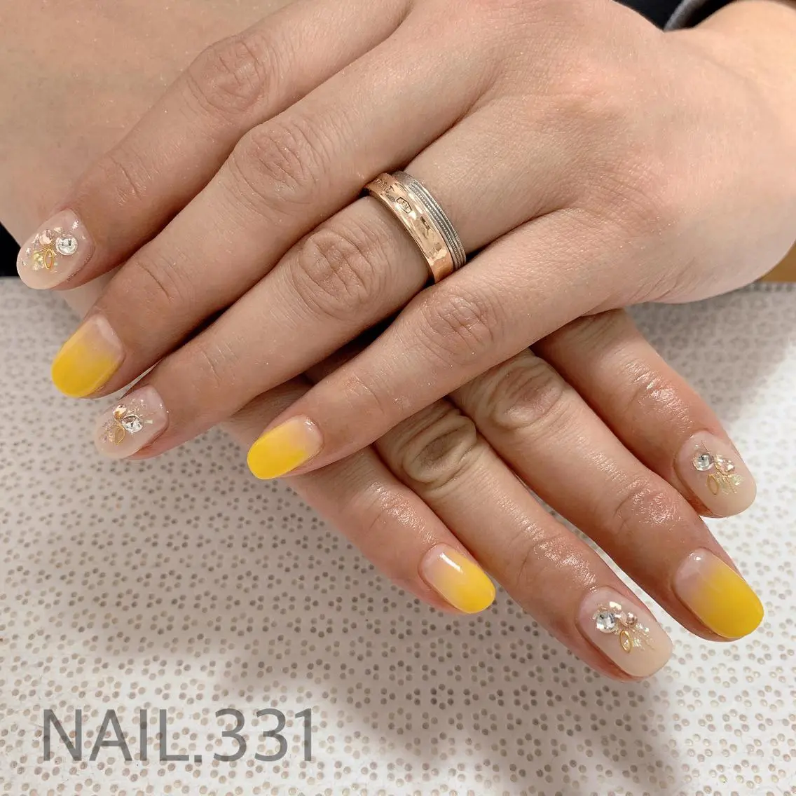 ネイル 春ネイル ハンドネイル Nail 331のネイルデザイン