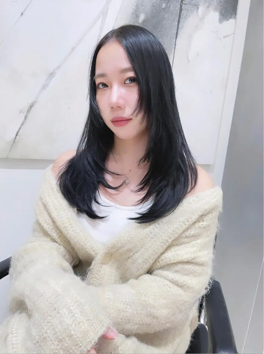 ロング カラー カット ヘアカラー ワンホン/韓国ヘア 🤍amiのヘアスタイル