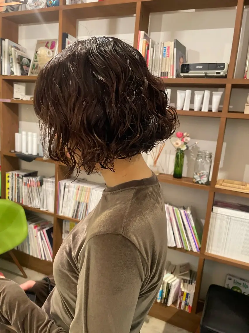 パーマ カットモデル募集 西川二葉のヘアスタイル