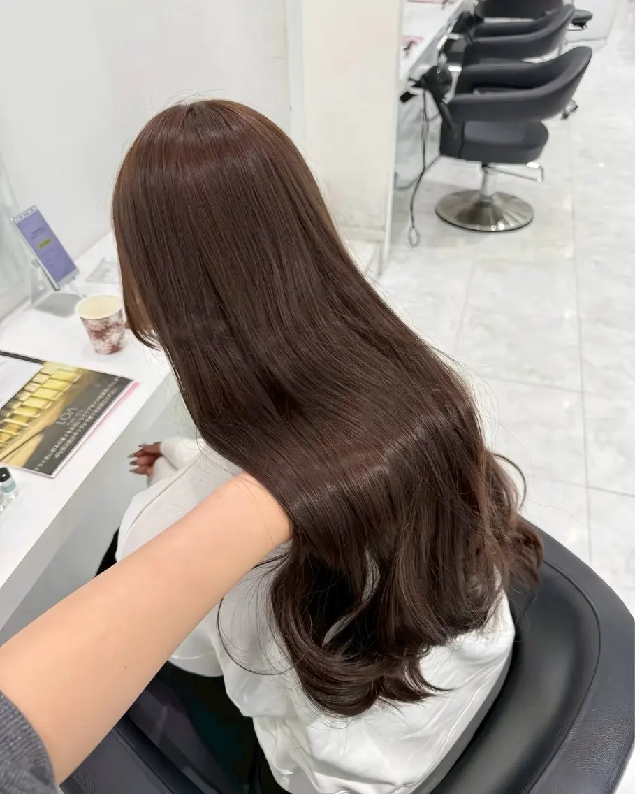 カラー カット ヘアカラー トリートメント 🤍似合わせカラー himi🤍のヘアスタイル