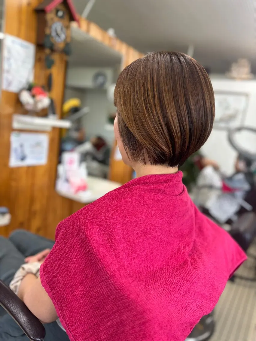 レディース シャンプーカットの写真