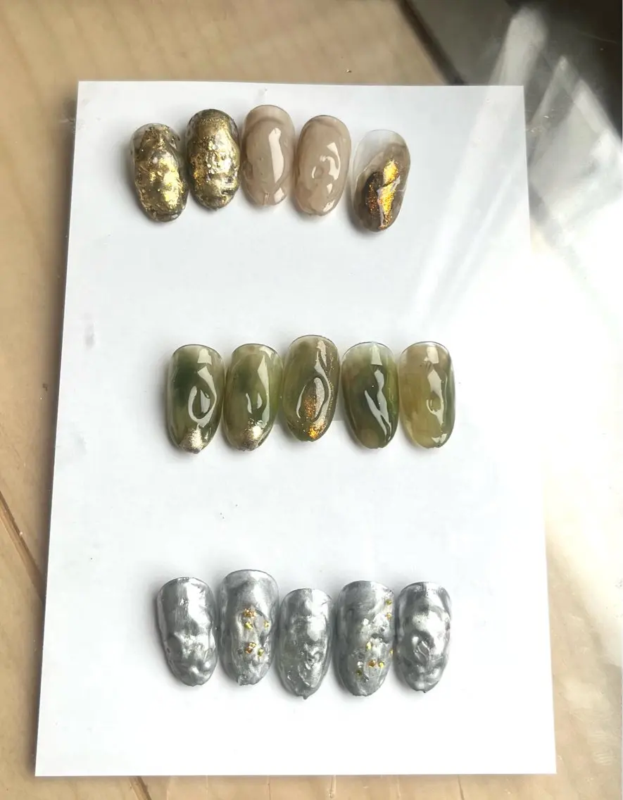 ショート 2DY NAIL SALONのネイルデザイン