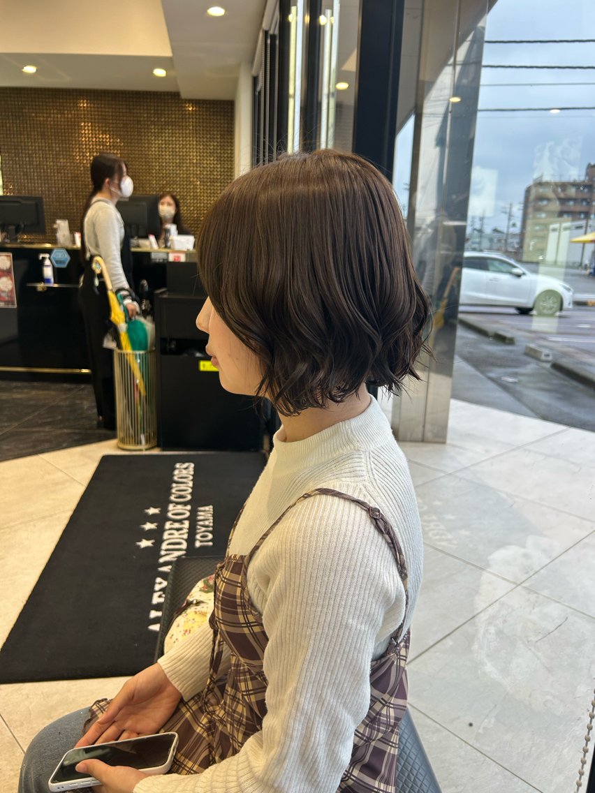ショート カラー 透明感カラー ボブ カット ヘアカラー トリートメント ishizuka toaのヘアスタイル