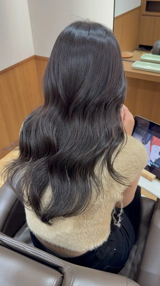 ロング ヘアカラー トリートメント 雨宮花果/国立 透明感カラーのヘアスタイル