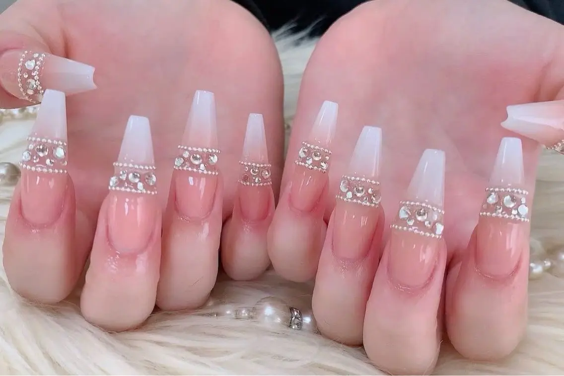 ネイル ハンドネイル MARHCHU NAILのネイルデザイン