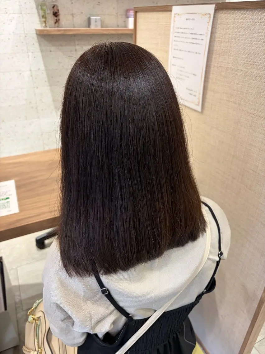ミディアム カラー ブラウンカラー ダークブラウン カット ヘアカラー トリートメント 澤田 華月のヘアスタイル
