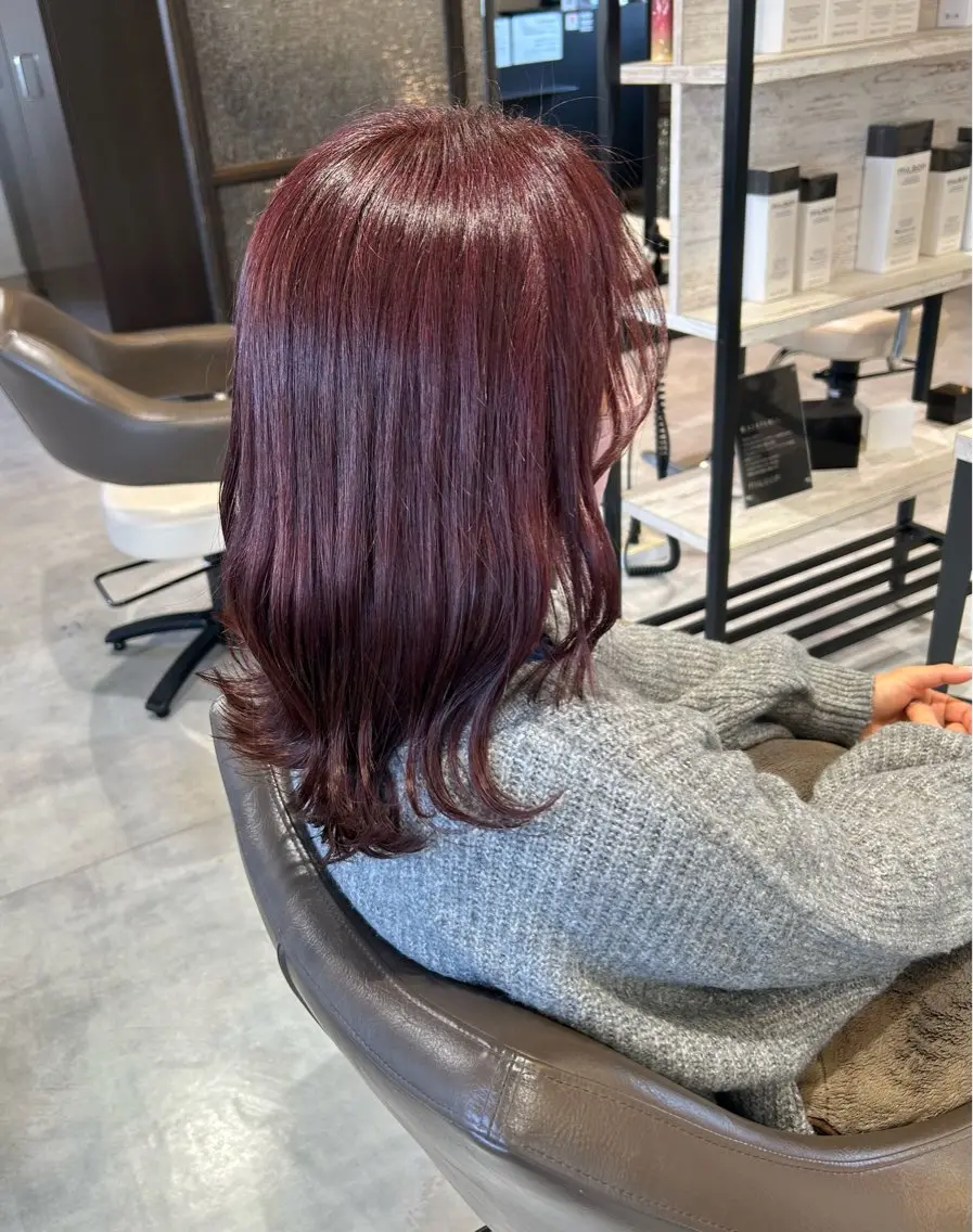 ミディアム カラー ブリーチ ラベンダーカラー ブリーチなしカラー ピンクカラー ピンクラベンダー ヘアカラー トリートメント 小出 彩水のヘアスタイル