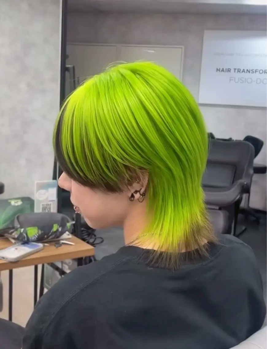 カラー メンズ 佐々木 哲太のヘアスタイル
