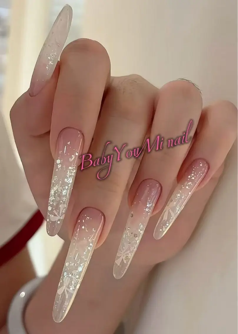 ネイル オーロラネイル チークネイル 成人式 フットネイル フレンチネイル ハンドネイル BabyYouMi nailのネイルデザイン