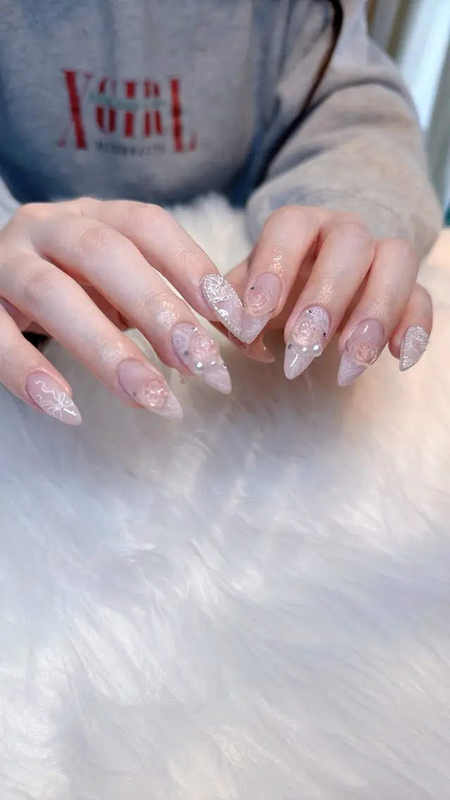 ネイル ハンドネイル 𝐘𝐔𝐊𝐈 💖のネイルデザイン