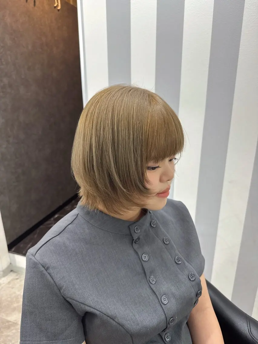 ミディアム カット ヘアカラー トリートメント ✨Noto ミルクティー特化✨のヘアスタイル