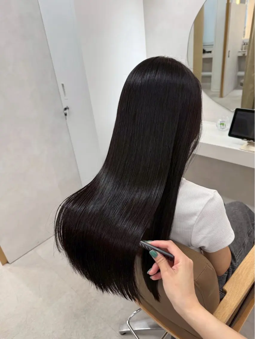 ロング SLASHスラッシュ 木下結月果のヘアスタイル