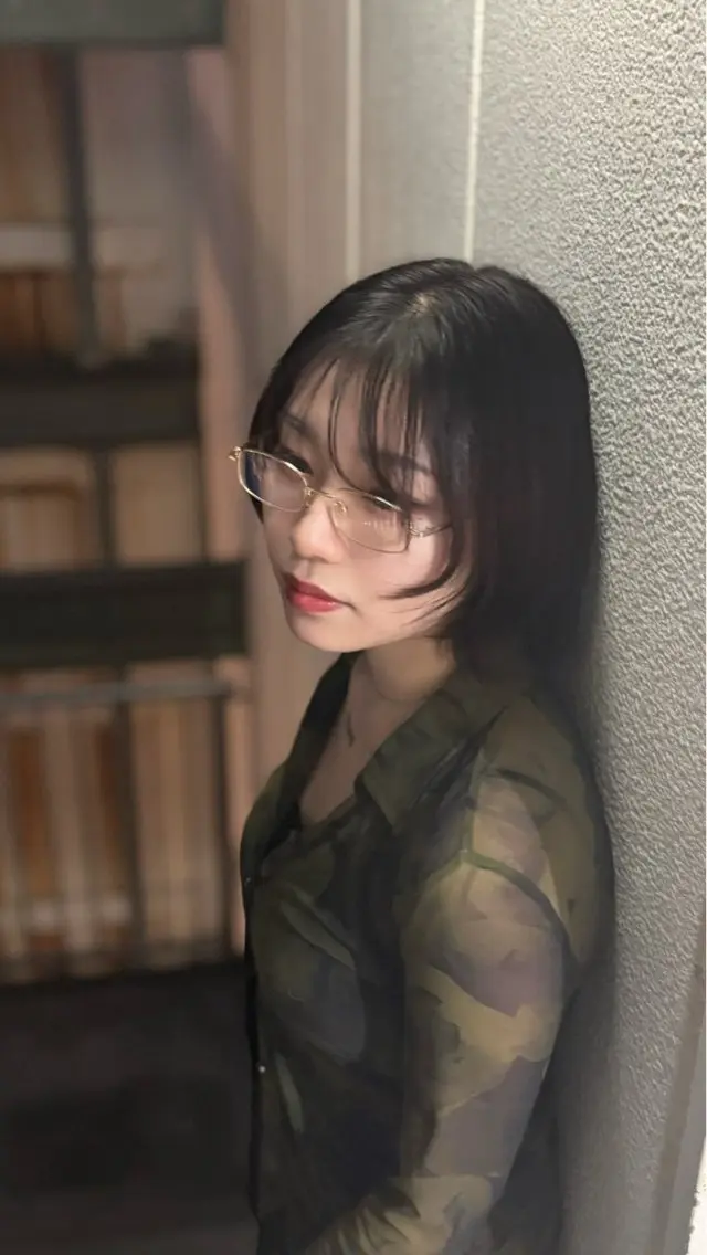 カラー ヘアカラー 乙津 寧々のヘアスタイル