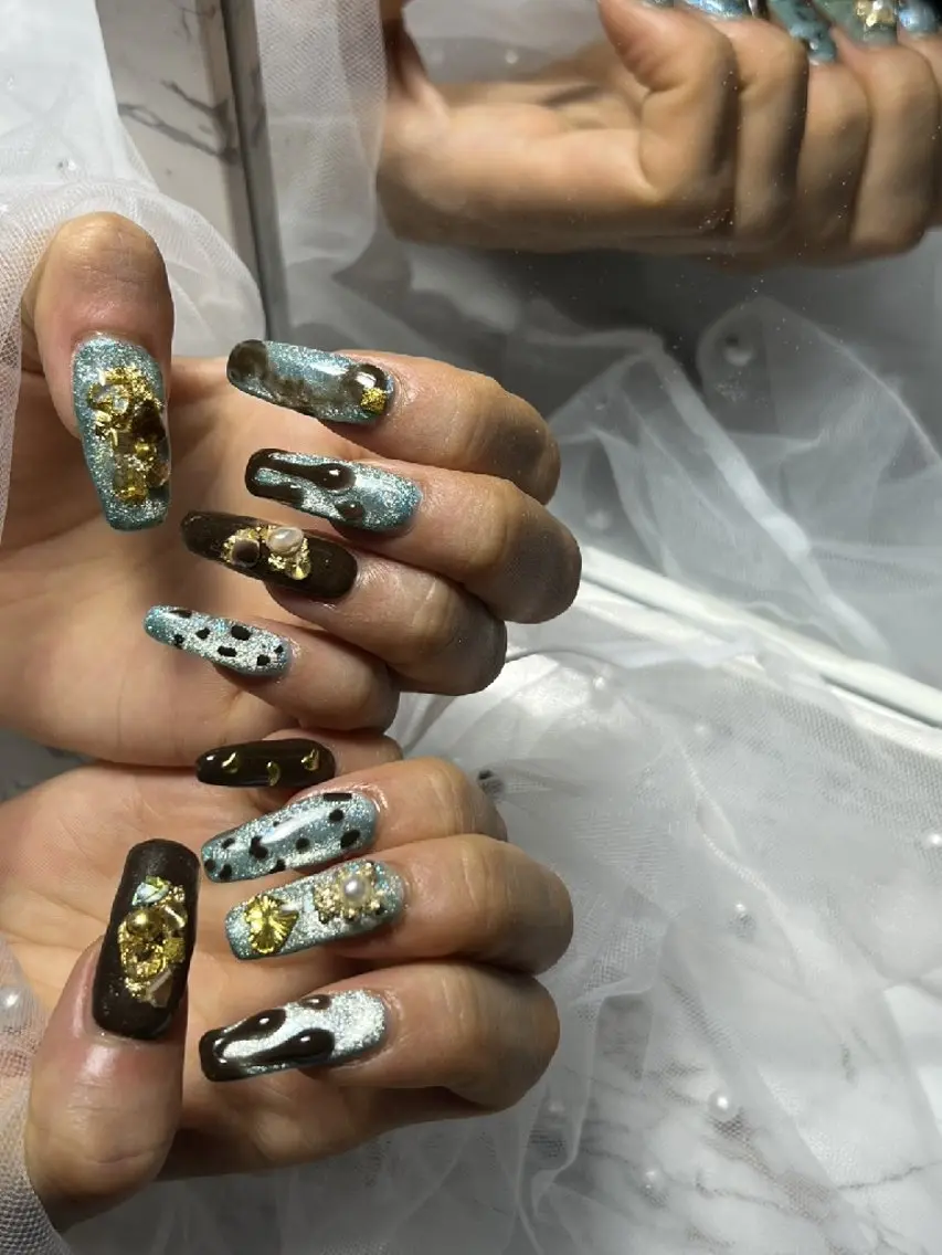ネイル Y2R NAILのネイルデザイン