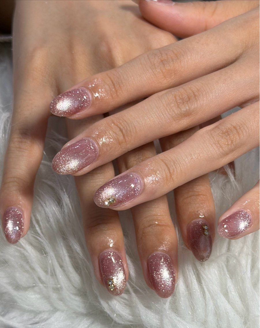ネイル ハンドネイル LAVISH sakiのネイルデザイン