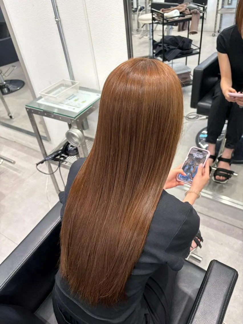 ロング カット 縮毛矯正 トリートメント 冨沢 巧のヘアスタイル