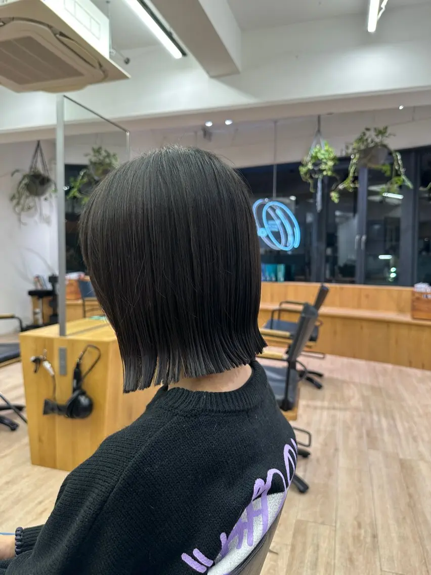 ショート カット 切りっぱなし/髪質 改善矯正/さやか🫧のヘアスタイル