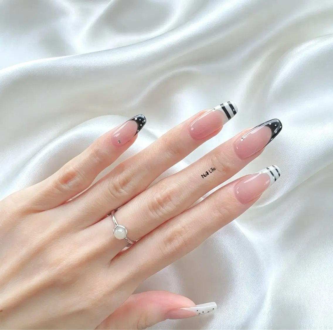 ネイル アートネイル Nail Lifeのネイルデザイン