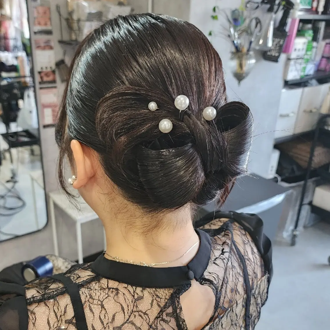 ヘアアレンジ 成人式 卒業式のヘアスタイル ESTELA... OHARA のヘアスタイル