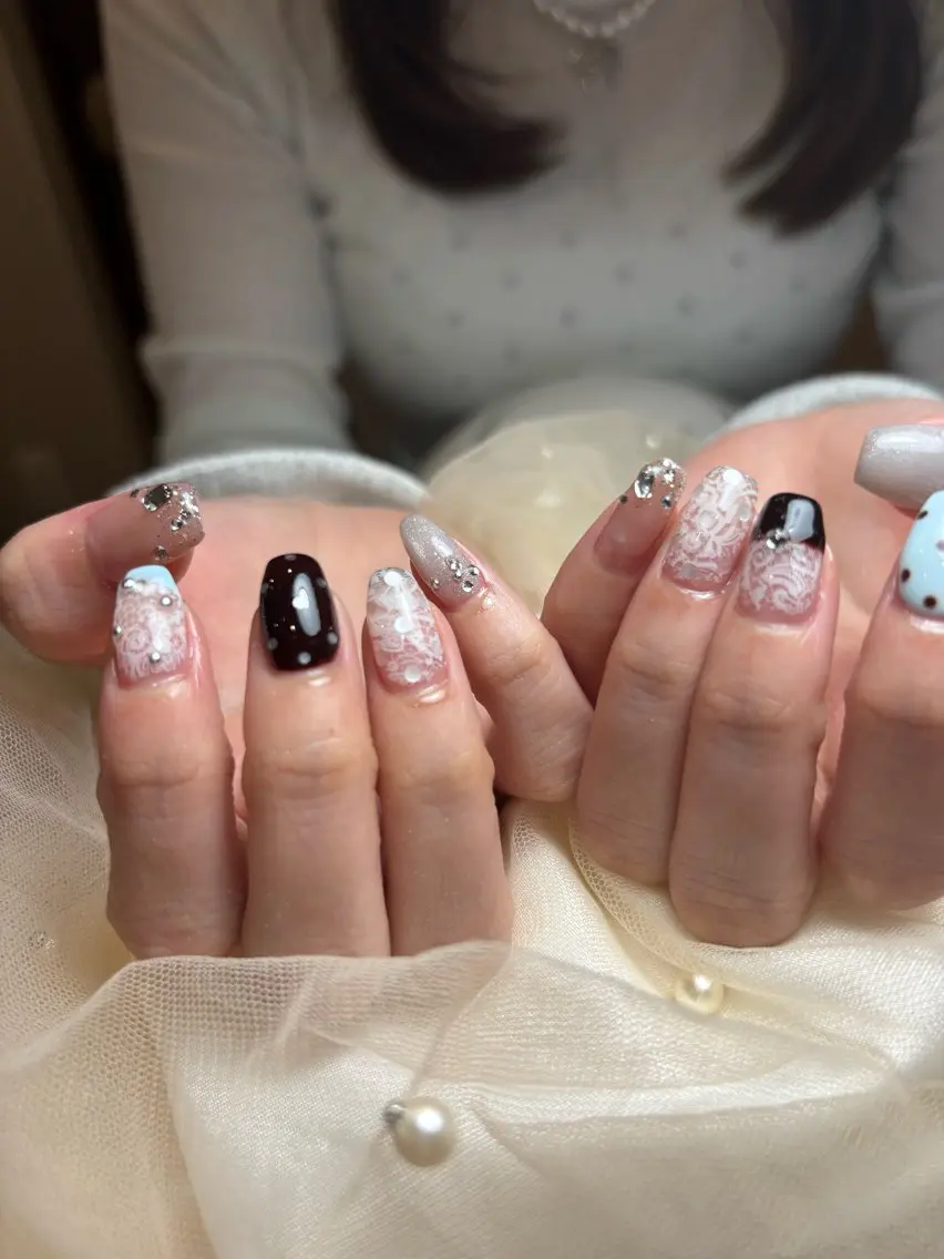 ネイル ハンドネイル フットネイル Nailroom tinoのネイルデザイン