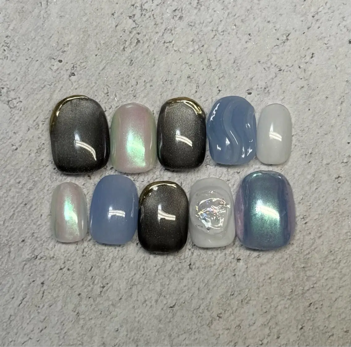 ネイル アニマル柄 アートネイル チークネイル フラッシュネイル フラッシュマグ Mai’s nailのネイルデザイン