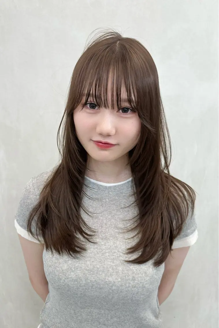 ロング カラー ブリーチ ケアカラー ブリーチなしカラー 髪質改善 韓国風ヘア カット ヘアカラー トリートメント ヘアセット 韓国風レイヤーカラー ライムのヘアスタイル