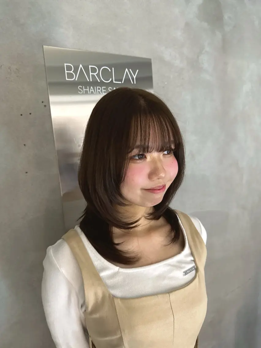ミディアム カラー ブラウンカラー オリーブブラウン ハイレイヤー レイヤーカット カット ヘアカラー 🌈レイヤーカット/ ハイトーン🌈タクマのヘアスタイル