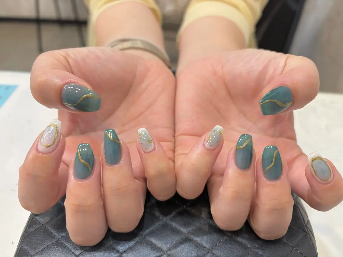 ネイル ハンドネイル Nailsalon Dejavuのネイルデザイン