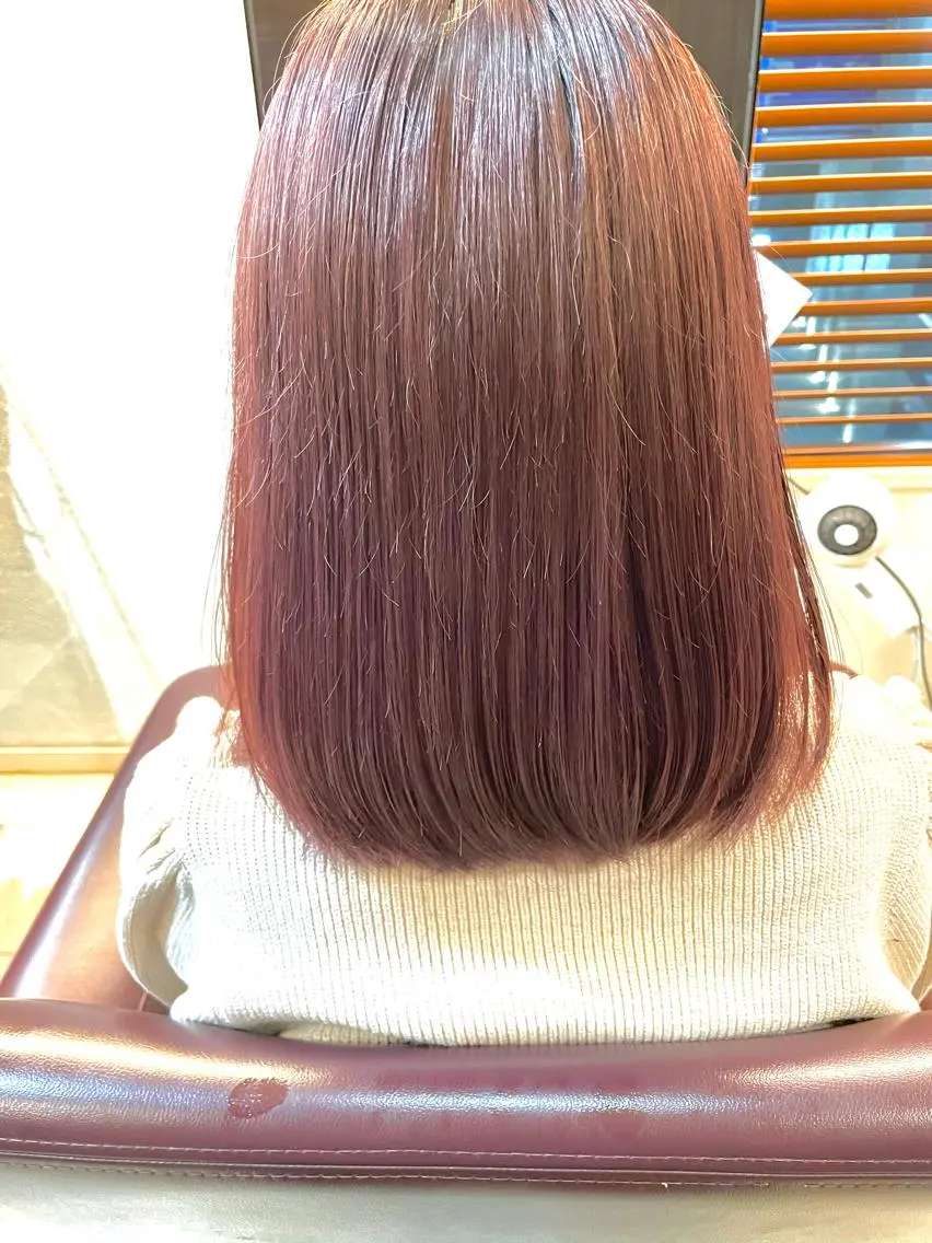 クセを抑えたい、長持ちしたい方。まとまりやすく使いやすい髪に大変身できます。の写真