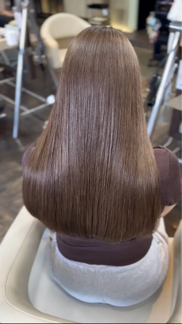 ロング 冨永 舞のヘアスタイル