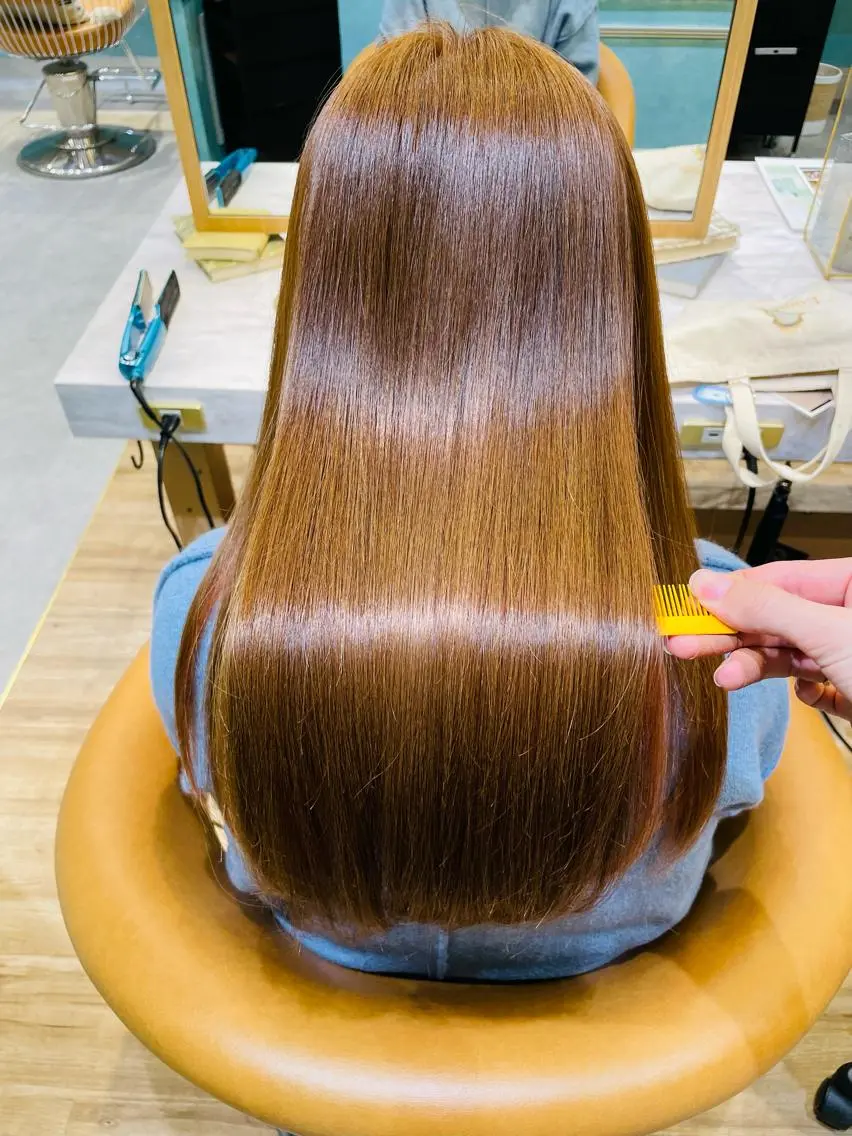 ✨縮毛矯正モデル✨トリートメントサービスの写真