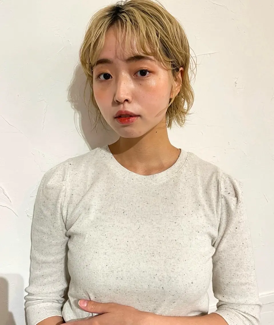 (ボブ~ミディアム)🌱ブリーチありダブルカラー🌱(赤み消したい方)➕水分パックトリートメント付✨️の写真