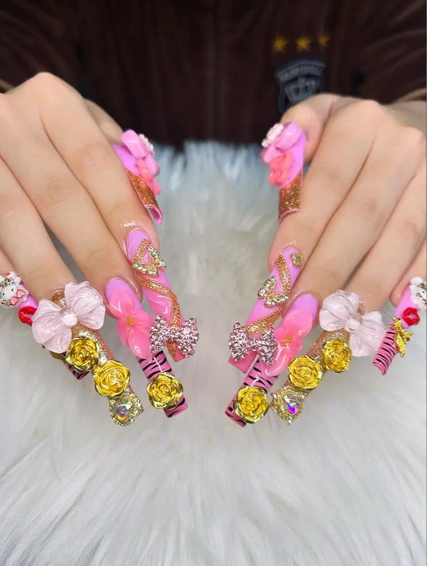 ネイル アートネイル オーロラネイル チークネイル 長さ出し フットネイル ハンドネイル Chan nailsのネイルデザイン