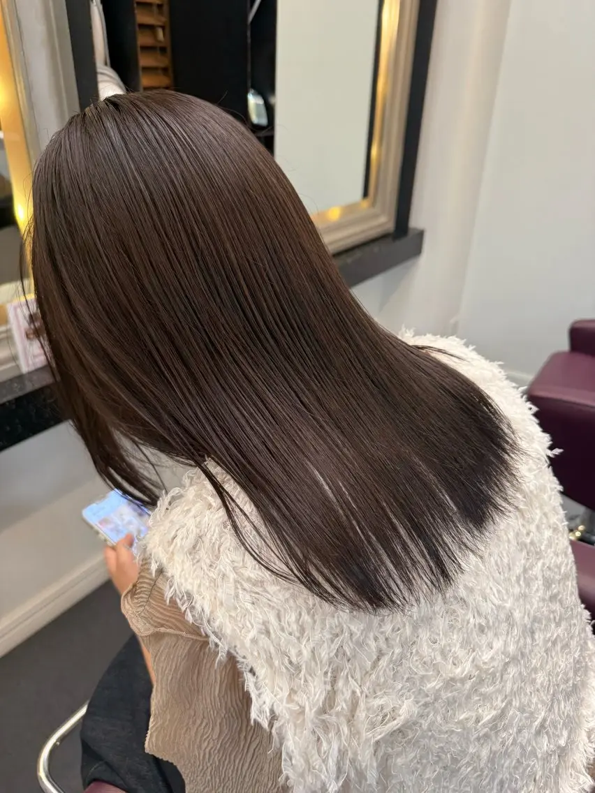 透明カラーのみ(トリートメントなし)の写真