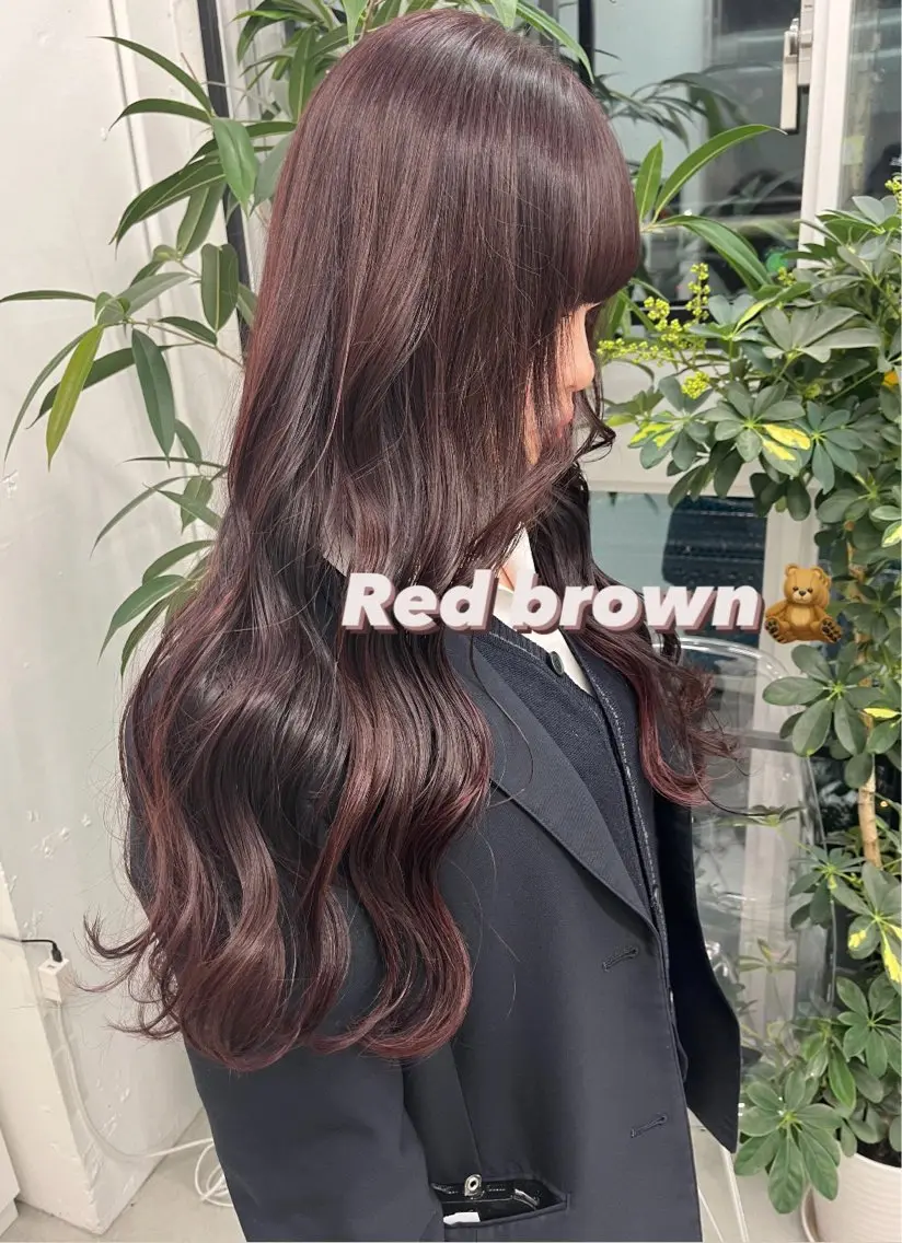 ロング カラー レッドカラー 🫧‪Ameri🫧 Emma ecoleのヘアスタイル