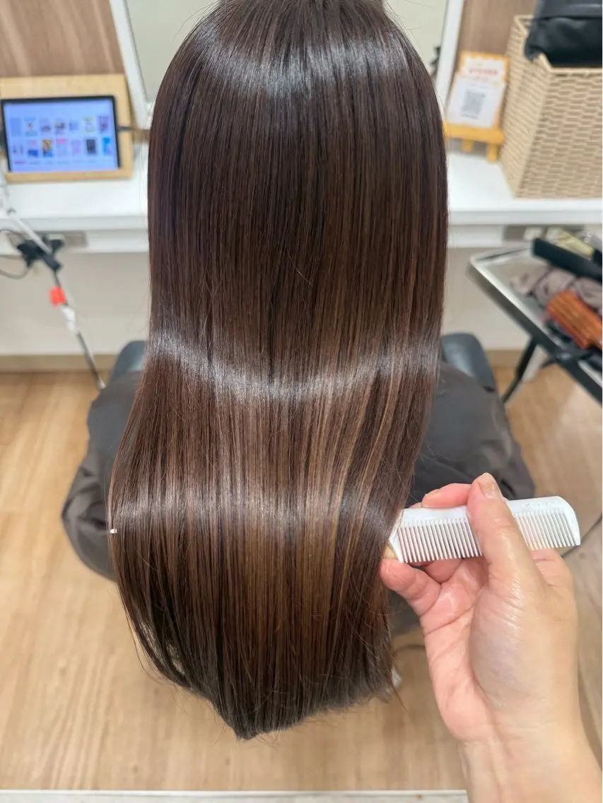 ロング 髪質改善 葭葉 久美子のヘアスタイル