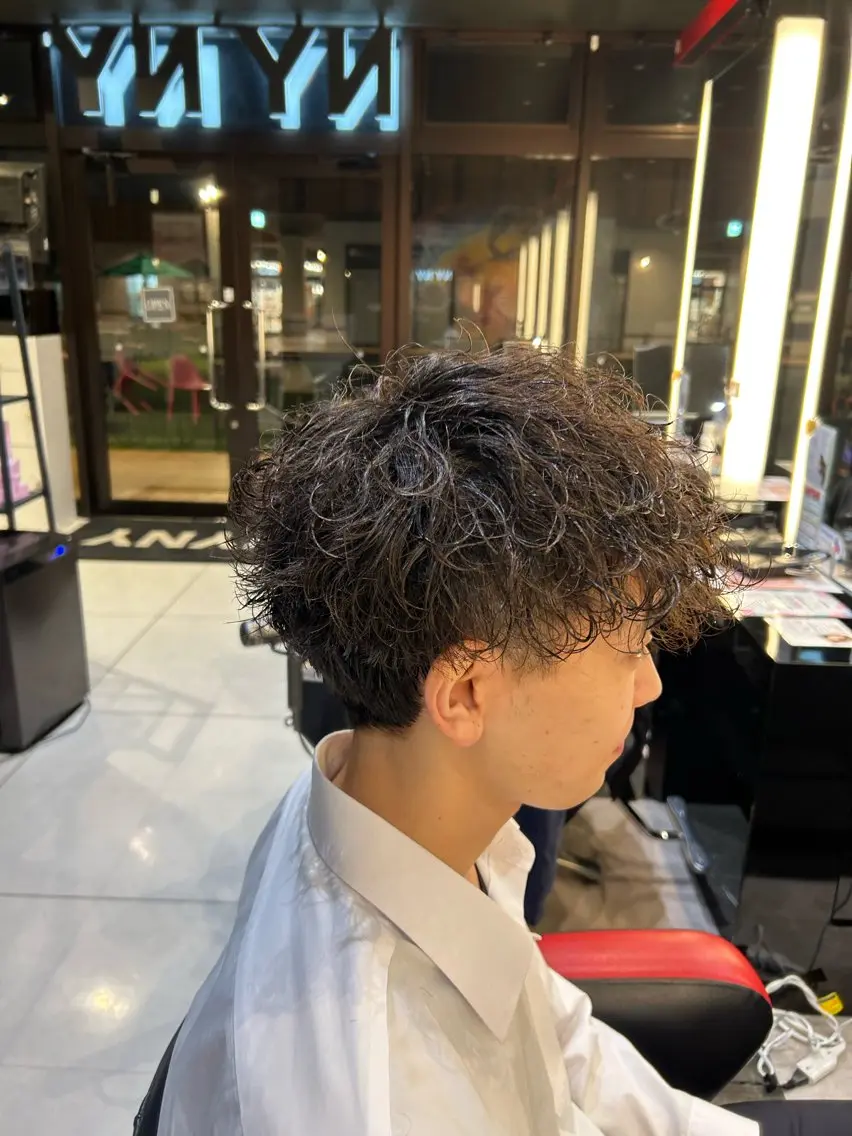 パーマ メンズ マッシュ メンズパーマ 波巻きパーマ 永田 雄真のヘアスタイル