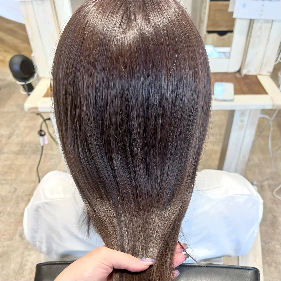 カラー 横山ダブルカラー ハイライト透明感カラのヘアスタイル