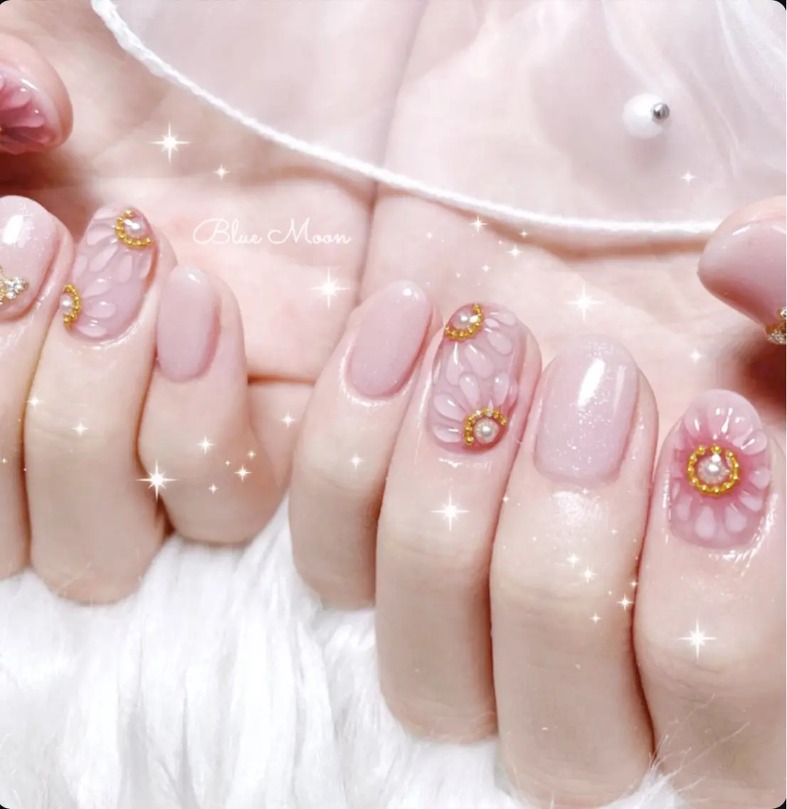 ネイル フラワーネイル ハンドネイル フットネイル ハンドケア nail salon Blue Moonのネイルデザイン